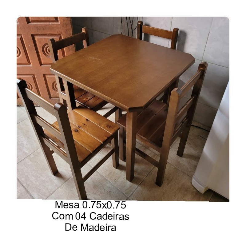 MESA 0.75X0.75 COM 04 CADEIRAS IMBUIA