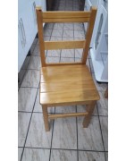 MESA 0.75X0.75 COM 04 CADEIRAS BAIXA CEREJEIRA